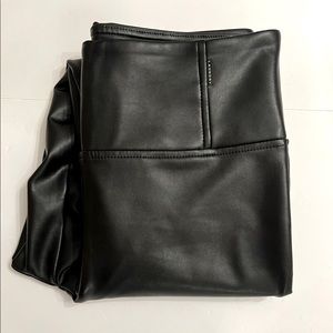 Faux leather skinny leggings